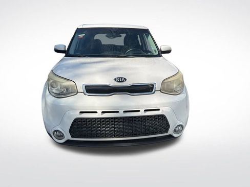Used 2014 Kia Soul ! image 3