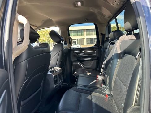 Used 2019 RAM 1500 Laramie image 15