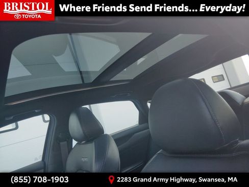Used 2022 Kia K5 GT-Line w/ GT-Line Awd Premium Package image 16