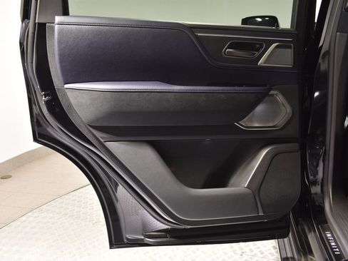 New 2026 INFINITI QX80 SPORT image 27