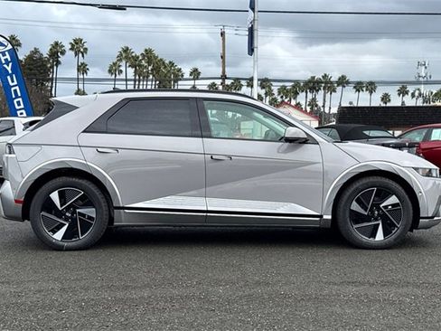 New 2026 Hyundai Ioniq 5 Limited image 5