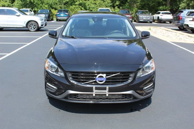 Used 2017 Volvo S60 T5 Dynamic FWD image 9