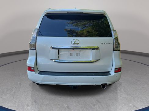 Used 2014 Lexus GX 460 Luxury w/ Preferred Accessory Package AWD/4WD image 6