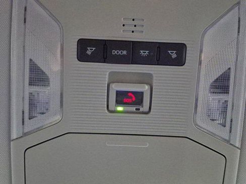 Certified 2025 Toyota RAV4 XLE image 21