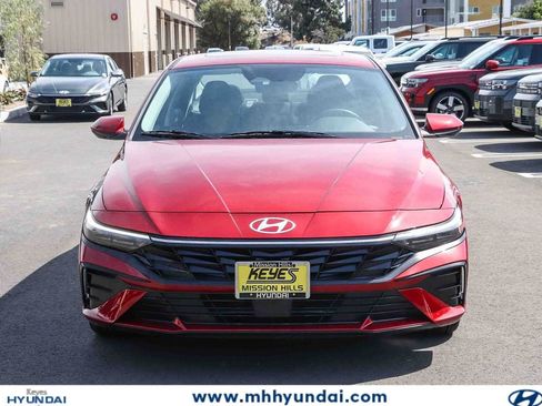Certified 2024 Hyundai Elantra SEL w/ Convenience Package FWD image 6