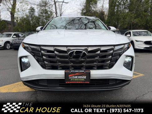 Used 2022 Hyundai Tucson SEL w/ Convenience + Premium Package AWD/4WD image 3