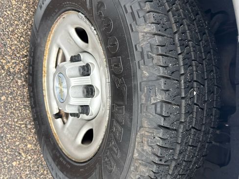 Used 2021 Chevrolet Express 3500 w/ Driver Convenience Package image 37