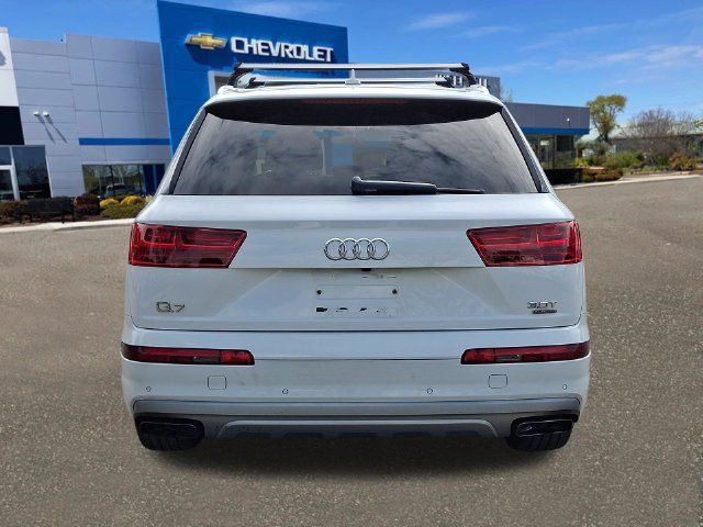 Used 2018 Audi Q7 3.0T Premium Plus AWD/4WD image 24