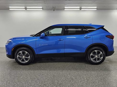 Used 2026 Chevrolet Blazer LT FWD image 8