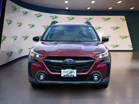 Used 2024 Subaru Outback Premium image 2