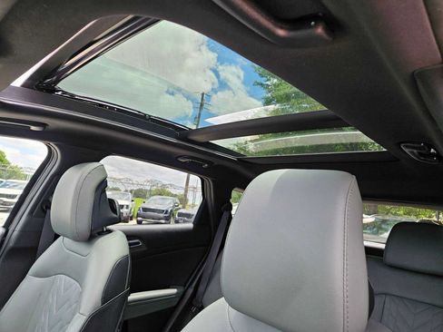 Used 2024 Kia Sportage X-Line w/ X-Line Premium Package AWD/4WD image 24