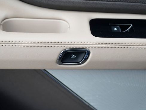 Used 2023 Lincoln Aviator Reserve w/ Equipment Group 201A image 31