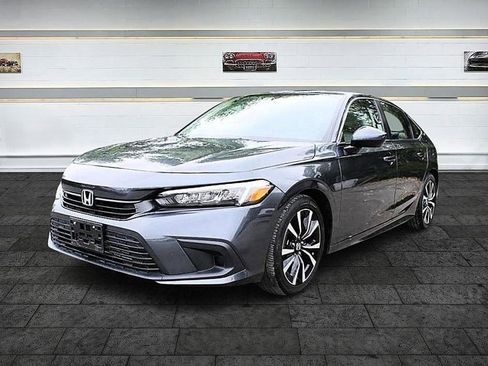 Used 2024 Honda Civic EX image 3