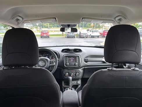 Used 2019 Jeep Renegade Sport FWD image 28