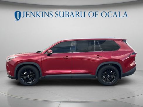 Used 2025 Toyota Grand Highlander AWD image 6