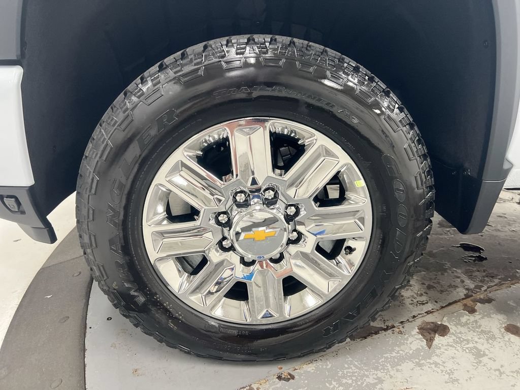 New 2026 Chevrolet Silverado 2500 High Country w/ Technology Package AWD/4WD image 28