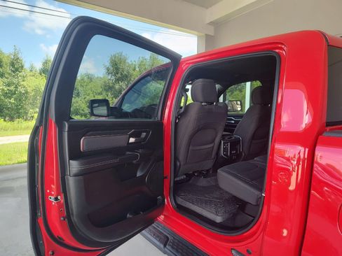 Used 2025 RAM 1500 Big Horn AWD/4WD image 15