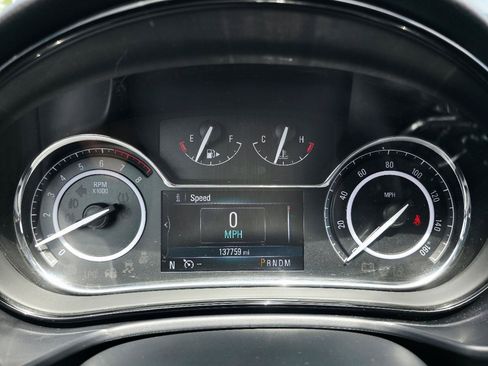 Used 2017 Buick Regal Sport Touring FWD image 26