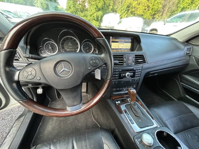 Used 2011 Mercedes-Benz E 550 Coupe image 11