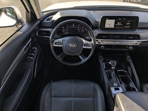 Used 2021 Kia Telluride EX w/ EX Premium Package image 16