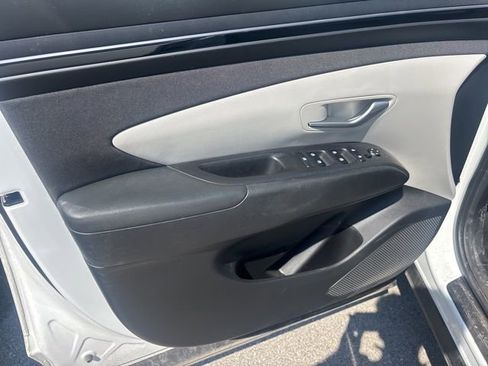 Used 2023 Hyundai Tucson SEL w/ Convenience Package image 13