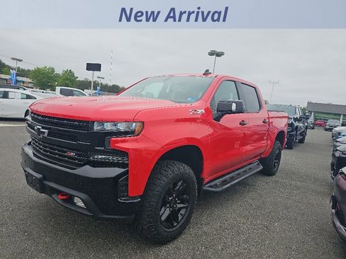 Used 2020 Chevrolet Silverado 1500 LT Trail Boss AWD/4WD image 1