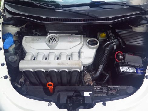 Used 2007 Volkswagen Beetle Triple White Edition FWD image 32