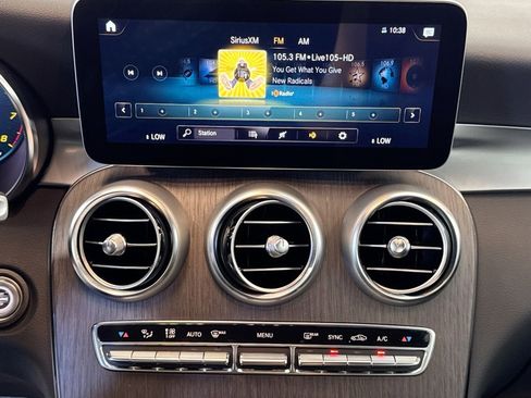 Certified 2022 Mercedes-Benz GLC 300 4MATIC image 15