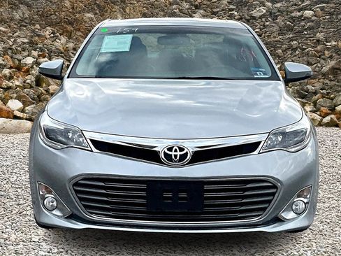 Used 2015 Toyota Avalon XLE image 3