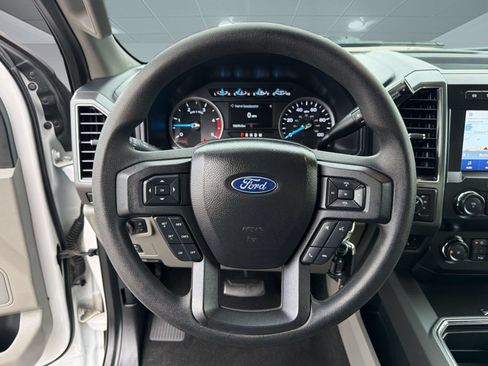 Used 2020 Ford F250 XLT w/ XLT Premium Package AWD/4WD image 11