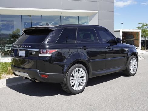 Used 2016 Land Rover Range Rover Sport HSE AWD/4WD image 4