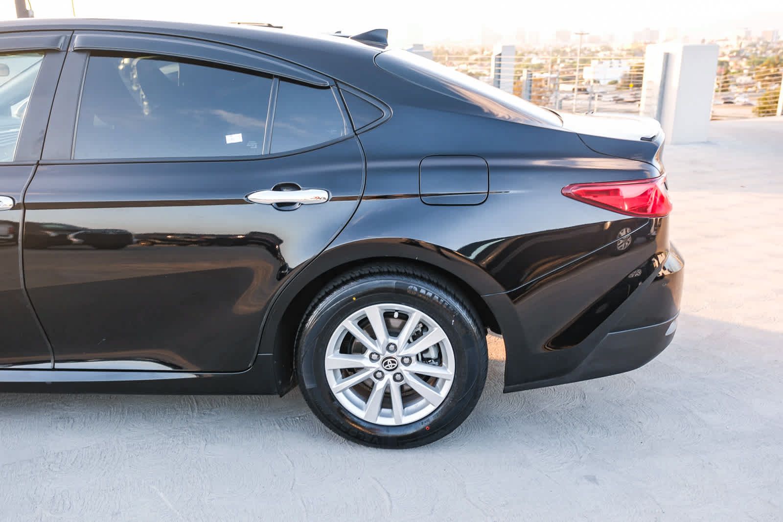 Used 2025 Toyota Camry LE FWD image 8