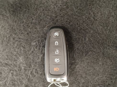 Used 2015 Ford Escape Titanium AWD/4WD image 32
