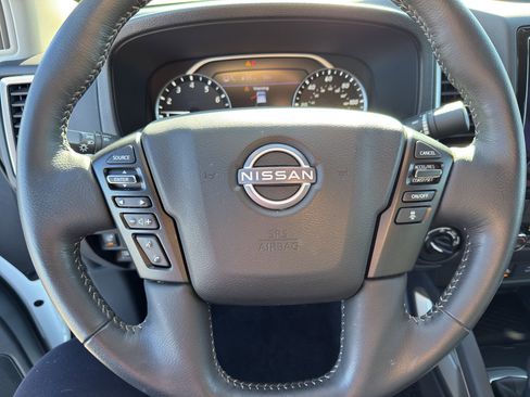 Certified 2024 Nissan Frontier SV w/ Hardbody Edition image 16