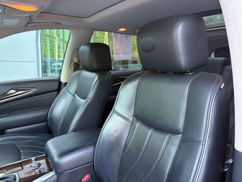Used 2015 INFINITI QX60 FWD w/ Deluxe Touring Package image 12