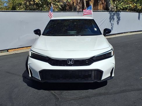 Used 2025 Honda Civic Sport image 2