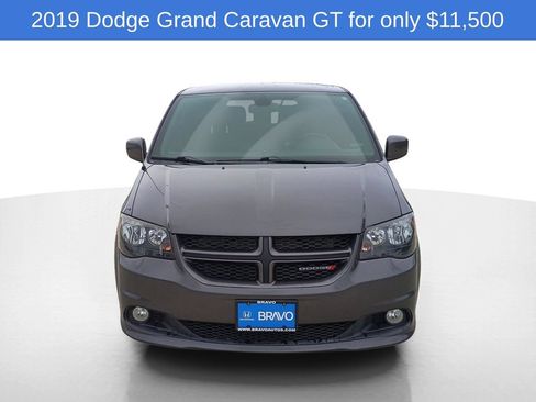 Used 2019 Dodge Grand Caravan GT FWD image 2