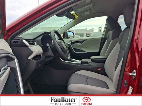 Certified 2025 Toyota RAV4 XLE AWD/4WD image 13