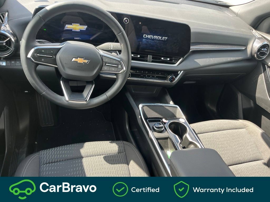 Used 2026 Chevrolet Equinox LT AWD/4WD image 5