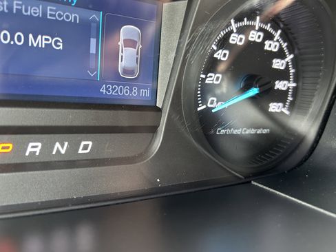 Used 2015 Ford Taurus Police Interceptor image 17