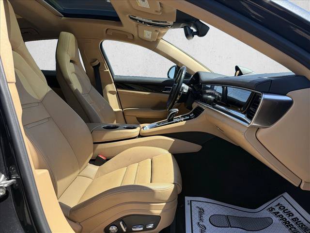 Used 2019 Porsche Panamera image 20
