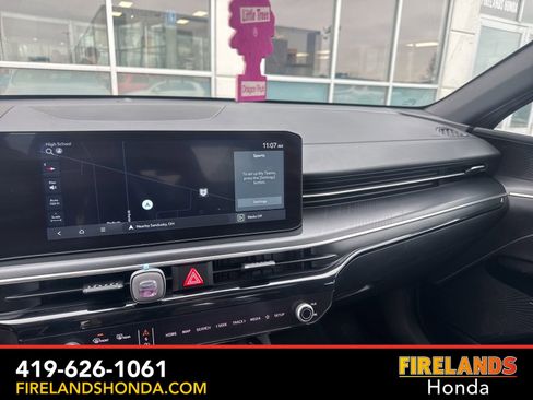 Used 2025 Kia K5 GT-Line w/ GT-Line Premium Package image 24