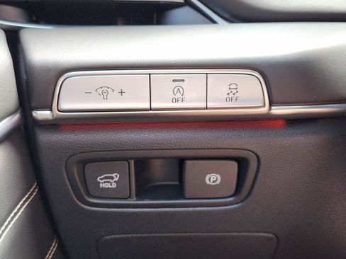 Used 2022 Genesis GV80 2.5T AWD/4WD image 24
