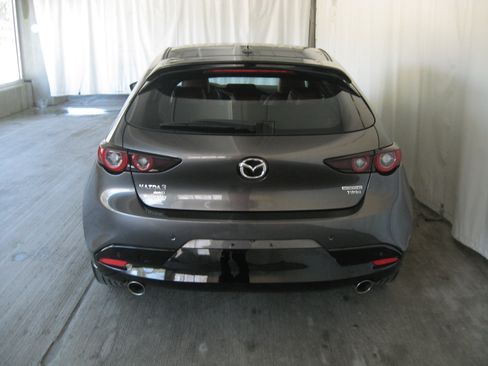 Used 2023 MAZDA MAZDA3 Hatchback w/Premium Plus Pkg image 27
