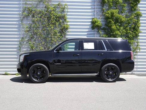Used 2015 GMC Yukon SLT w/ Open Road Package AWD/4WD image 8