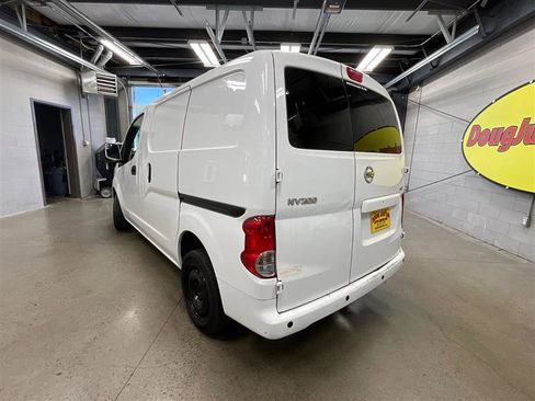 Used 2021 Nissan NV200 SV w/ Back Door Glass Package image 3