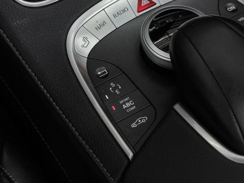 Used 2014 Mercedes-Benz S 550 Sedan image 35