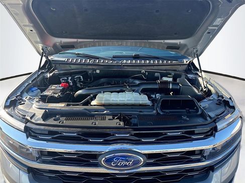 Used 2023 Ford Expedition Max Limited image 37