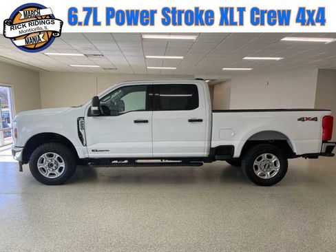 Used 2025 Ford F250 XLT image 1