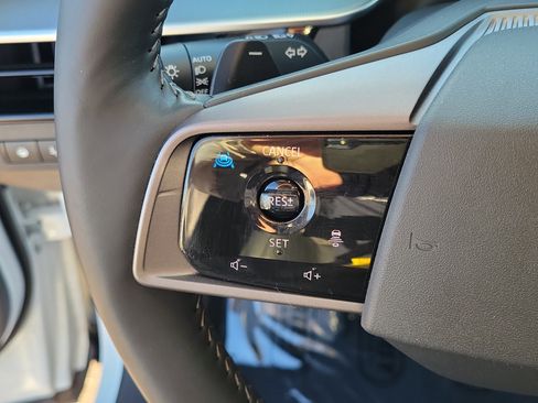 Certified 2025 Nissan Murano Platinum w/ Cargo Package image 24